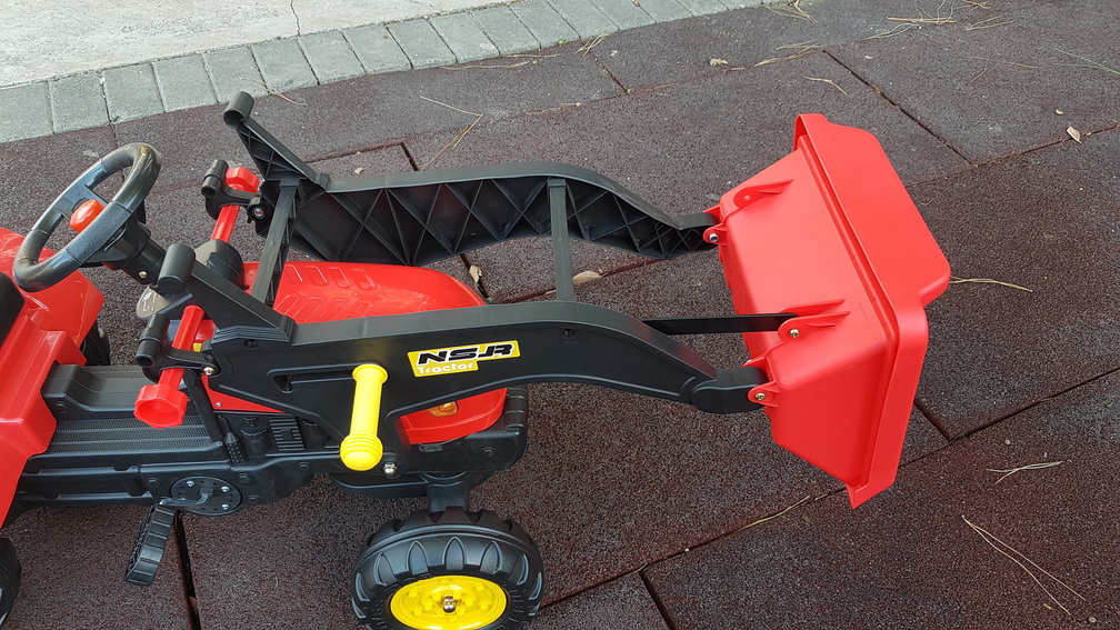 TRACTOR A PEDALES 3003 CON PALA - pala subida