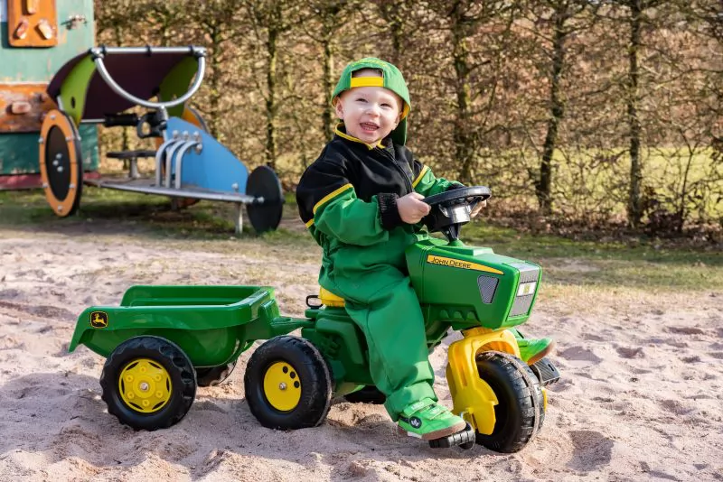 Tractor a pedales infantil de tres ruedas con remolque rollyTrac John Deere