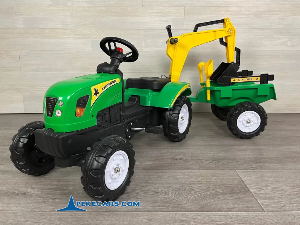 Tractor a pedales infantil verde con remolque y retroexcavadora