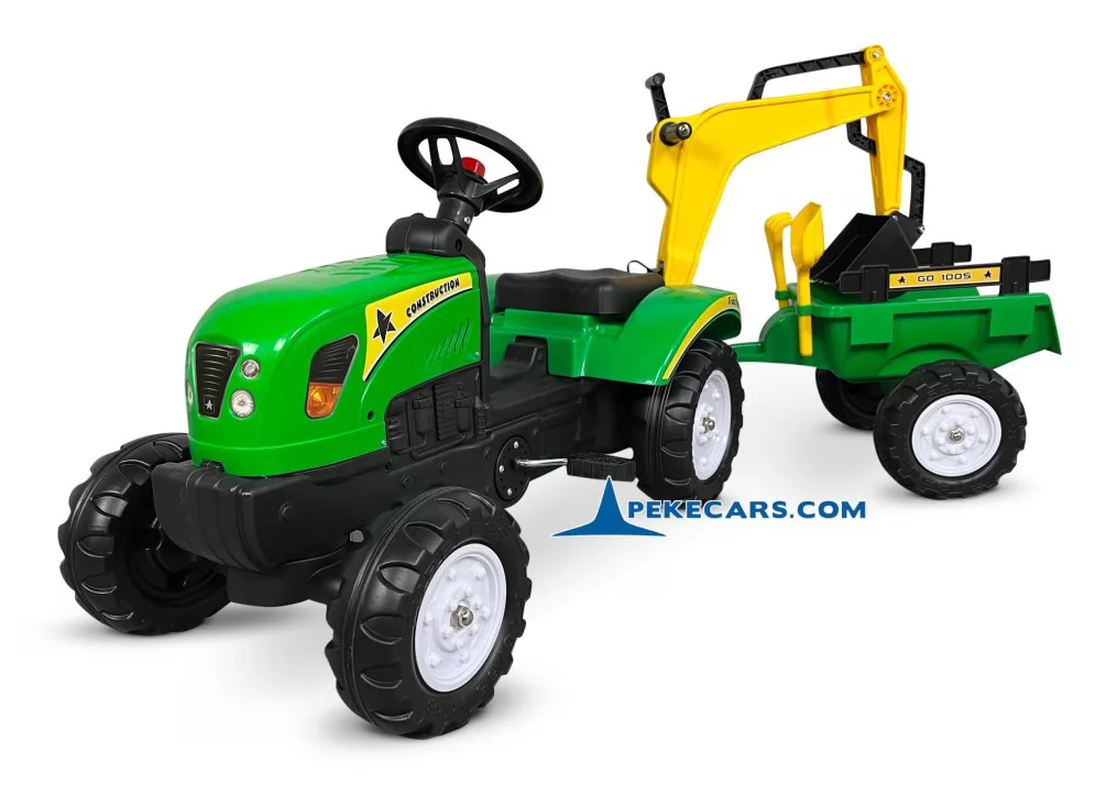 Tractor a pedales verde con remolque y retroexcavadora