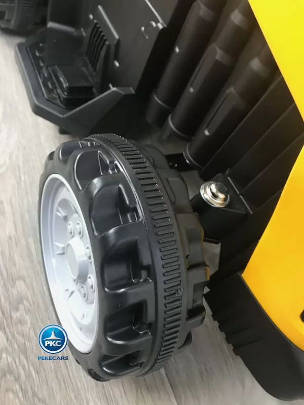 Tractor electrico pekecars 4000 amarillo vista rueda delantera