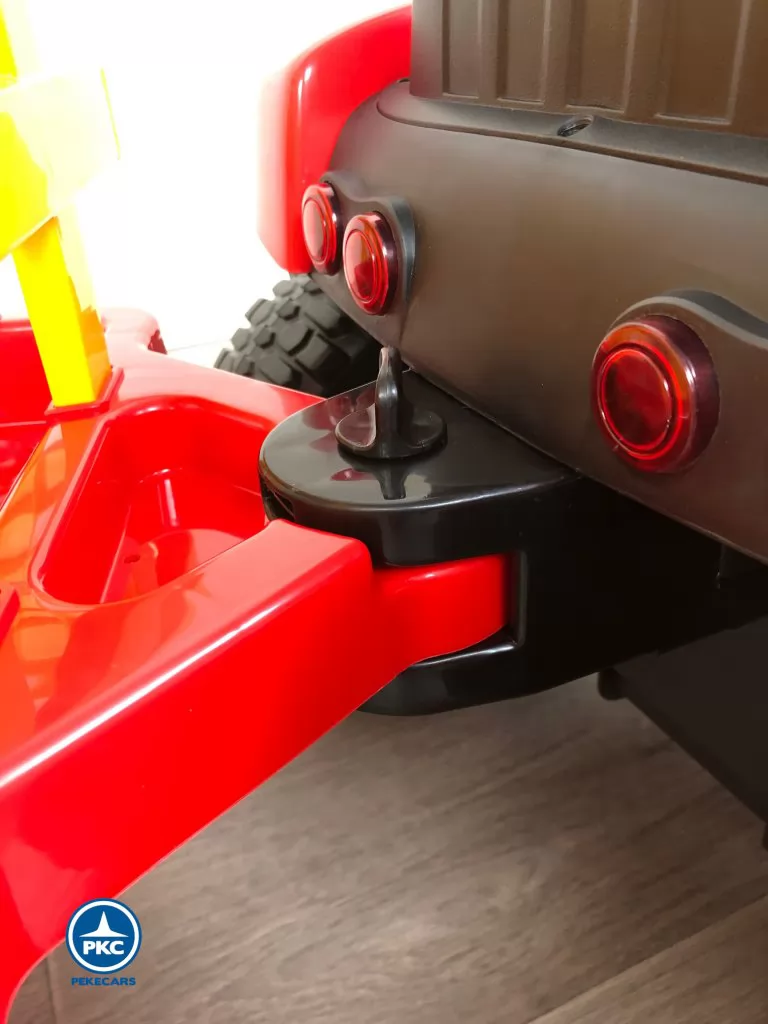 Tractor Eléctrico Peketrac 5100 12V Rojo enganche
