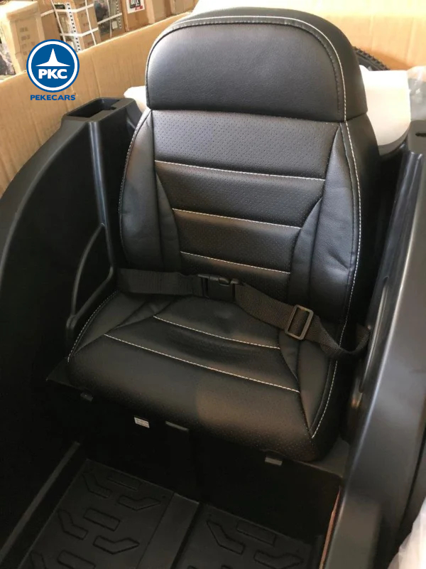 Tractor Eléctrico New Holland T7 12V 2.4G Azul asiento
