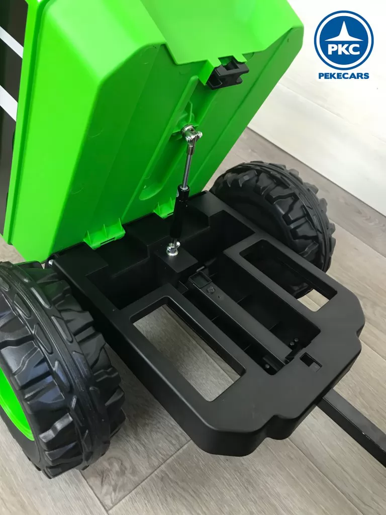 Tractor Electrico Peketrac 4100 12V 2.4G Verde vista remolque
