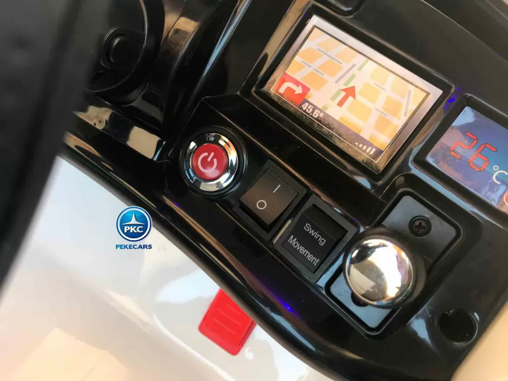 Tren electrico para niños Pekecars Blanco vista cuadro de mando